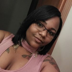 Meet your Posher, De'ja